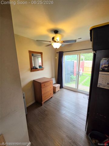 20301 15 Mile Rd, Clinton Charter Township, MI 48035