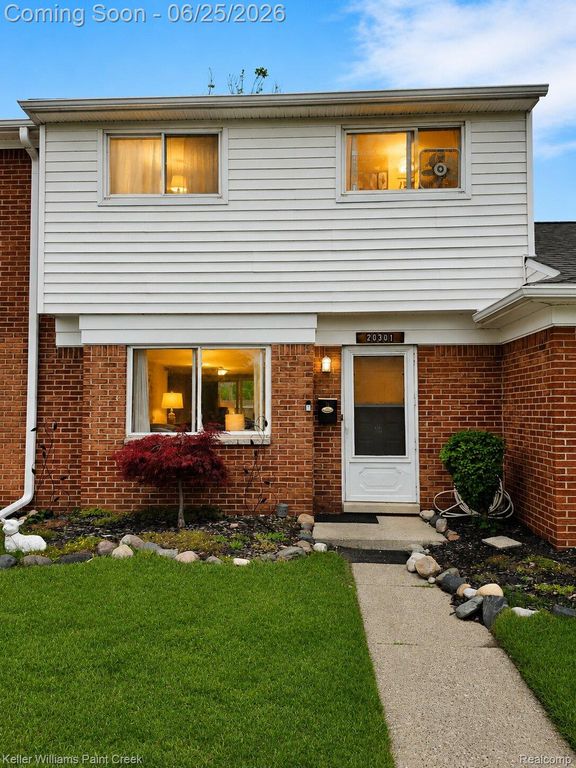 20301 15 Mile Rd, Clinton Charter Township, MI 48035