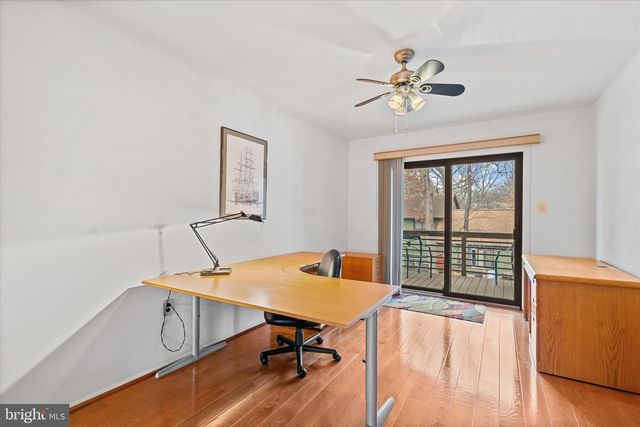 10518 ACACIA LN, Fairfax, VA 22032