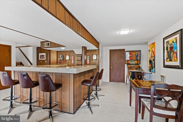 10518 ACACIA LN, Fairfax, VA 22032