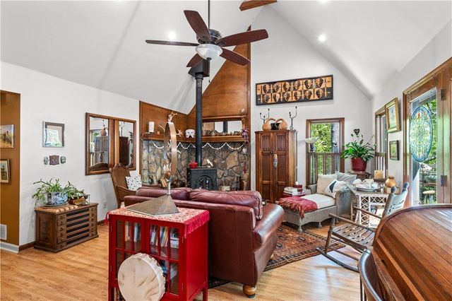 511 Oakdale Road, Canton, GA 30114