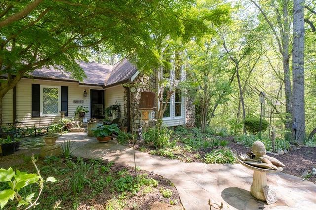 511 Oakdale Road, Canton, GA 30114