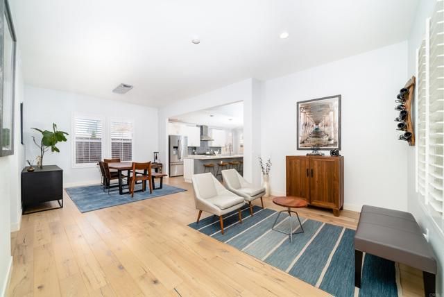 261 Chinquapin Avenue, Carlsbad, CA 92008
