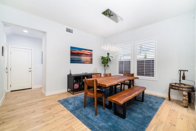 261 Chinquapin Avenue, Carlsbad, CA 92008