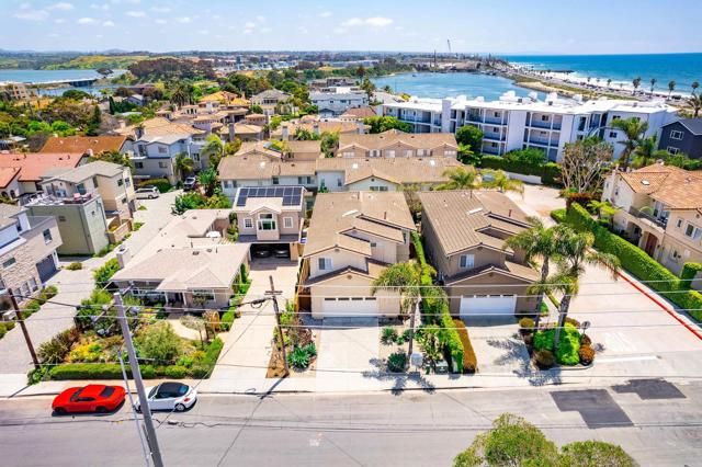 261 Chinquapin Avenue, Carlsbad, CA 92008