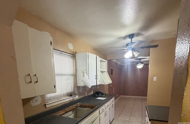 1210 W GERALD AVE, San Antonio, TX 78211