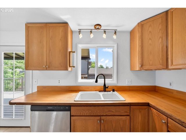 1776 Ne GRANT St, Hillsboro, OR 97124