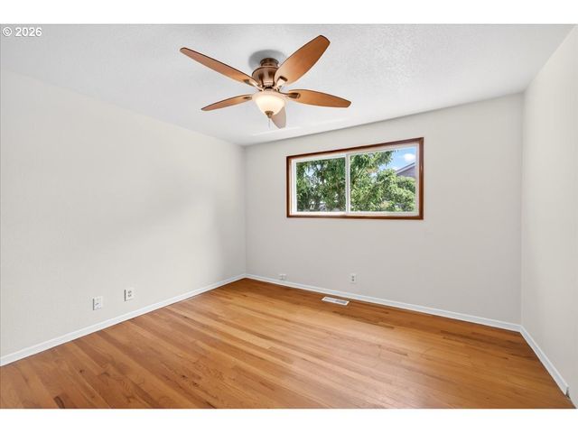 1776 Ne GRANT St, Hillsboro, OR 97124