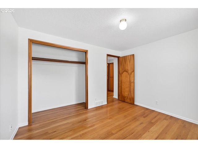 1776 Ne GRANT St, Hillsboro, OR 97124