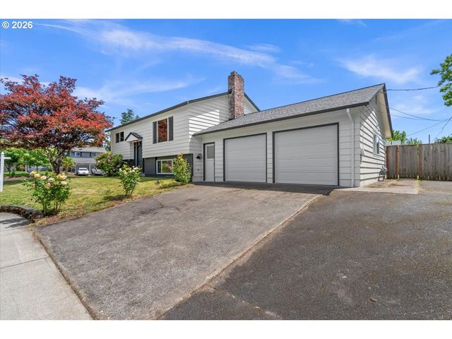 1776 Ne GRANT St, Hillsboro, OR 97124