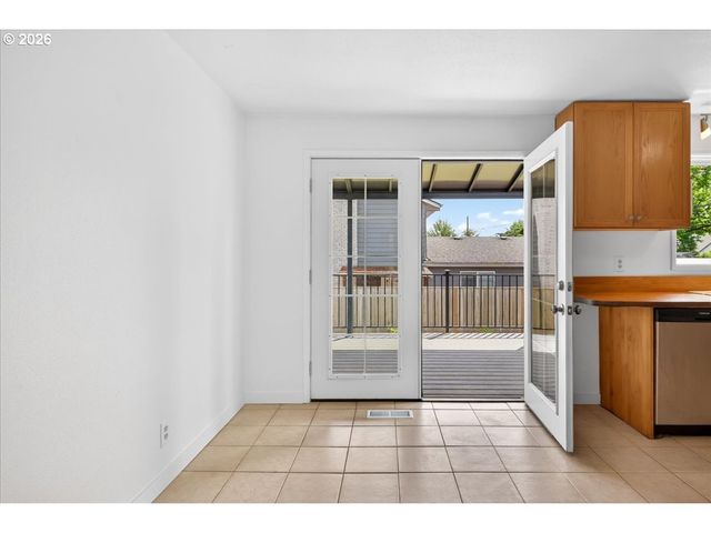 1776 Ne GRANT St, Hillsboro, OR 97124
