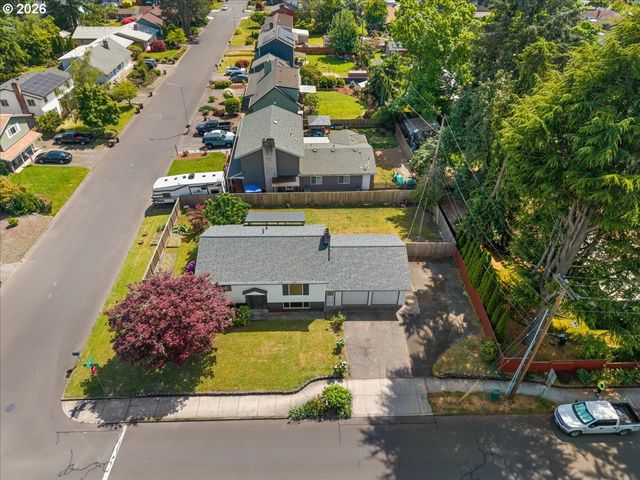 1776 Ne GRANT St, Hillsboro, OR 97124