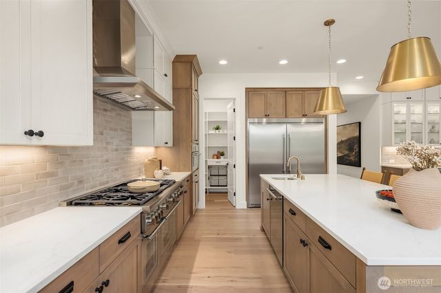 1531 158th Court SE, Bellevue, WA 98008