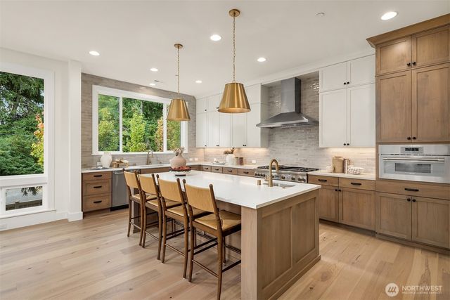 1531 158th Court SE, Bellevue, WA 98008