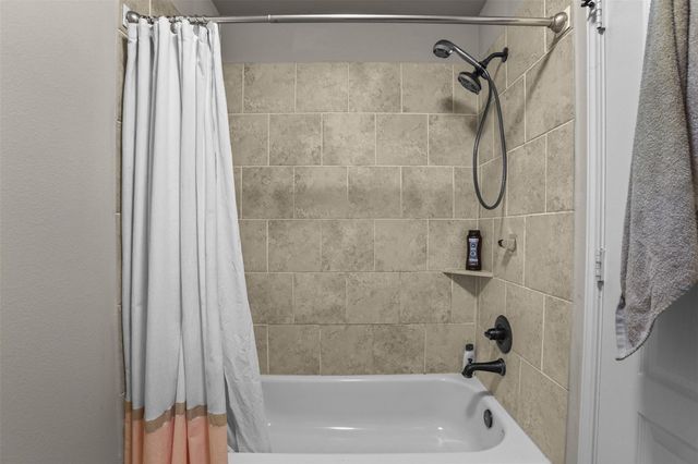 611 Coldstone Court, Rosenberg, TX 77469