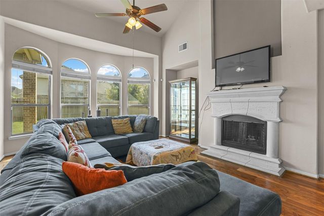 611 Coldstone Court, Rosenberg, TX 77469