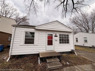 13069 Sarsfield Avenue, Warren, MI 48089
