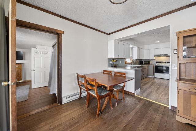 1011 Comstock St, Richland, WA 99352