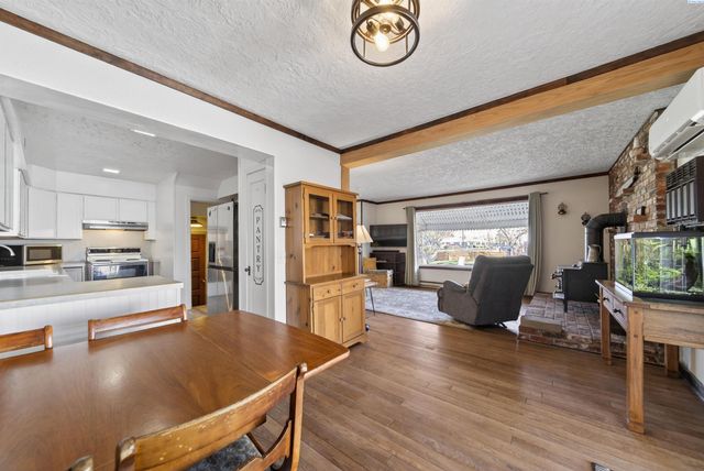 1011 Comstock St, Richland, WA 99352