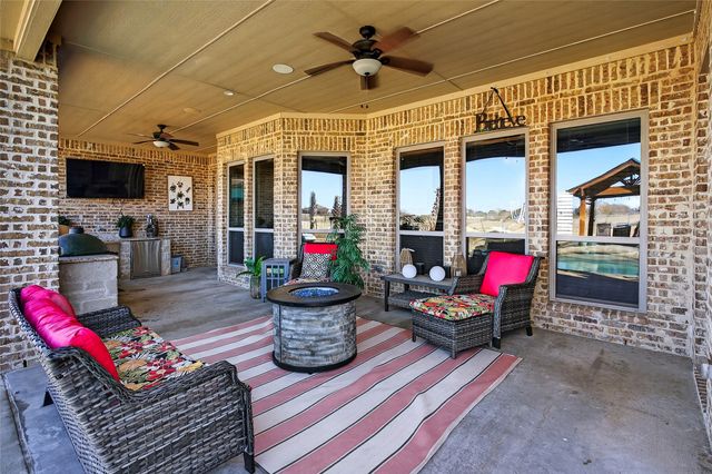 12099 Briargrove Lane, Talty, TX 75126