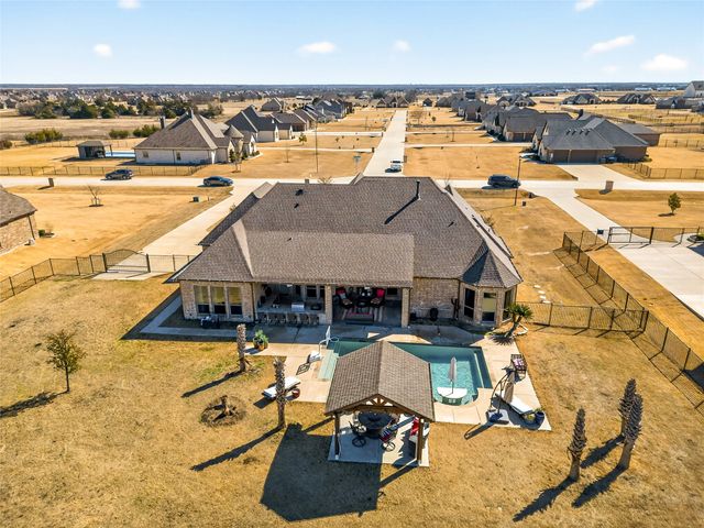 12099 Briargrove Lane, Talty, TX 75126
