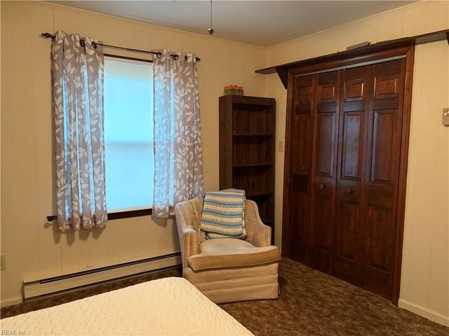 108 Dawson DR, Seaford, VA 23696