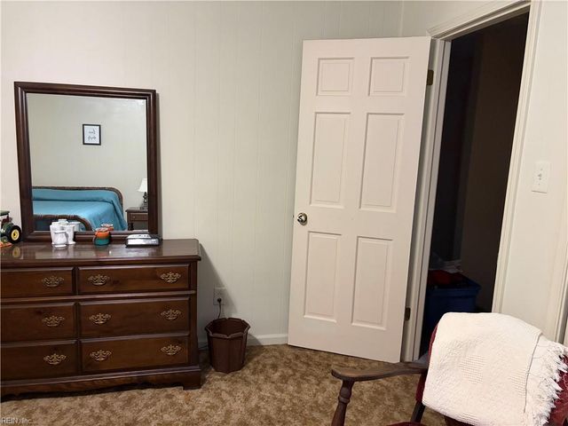 108 Dawson DR, Seaford, VA 23696