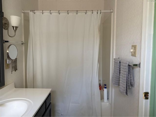 108 Dawson DR, Seaford, VA 23696