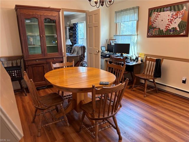 108 Dawson DR, Seaford, VA 23696