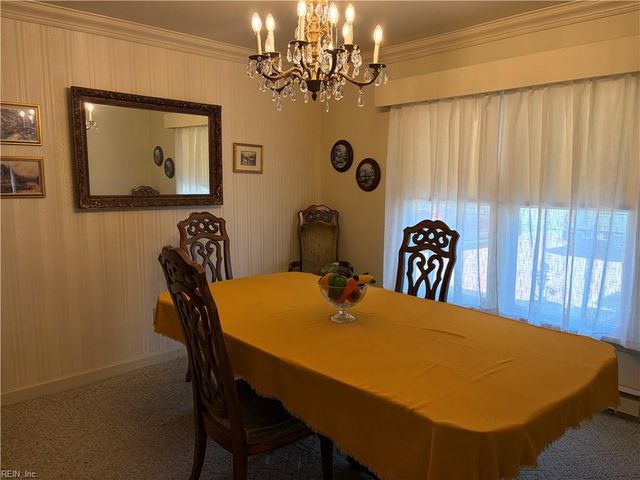 108 Dawson DR, Seaford, VA 23696