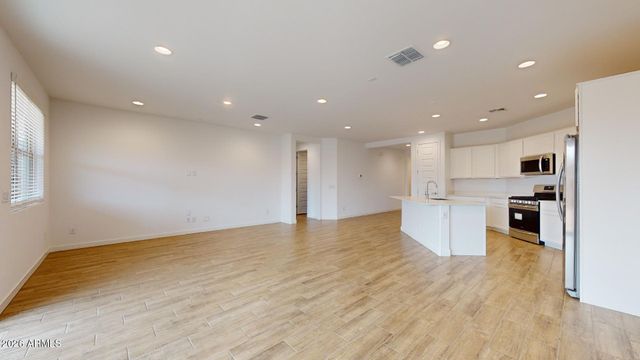 9332 W ENCINAS Lane, Tolleson, AZ 85353