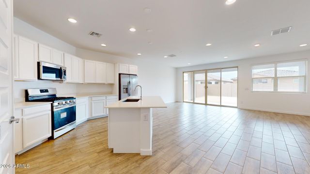 9332 W ENCINAS Lane, Tolleson, AZ 85353