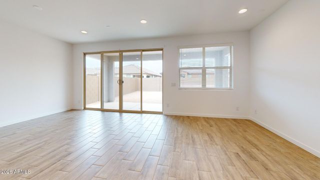 9332 W ENCINAS Lane, Tolleson, AZ 85353