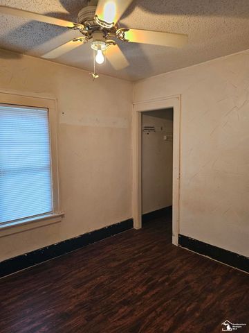 32256 York Street, Rockwood, MI 48173