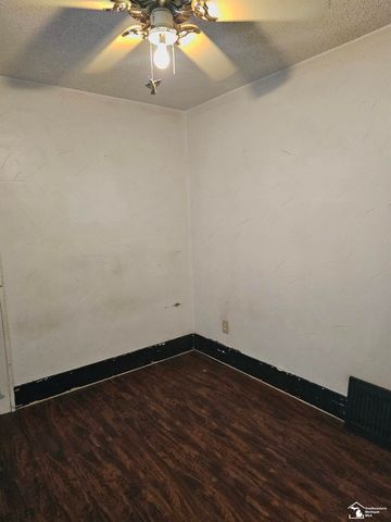 32256 York Street, Rockwood, MI 48173
