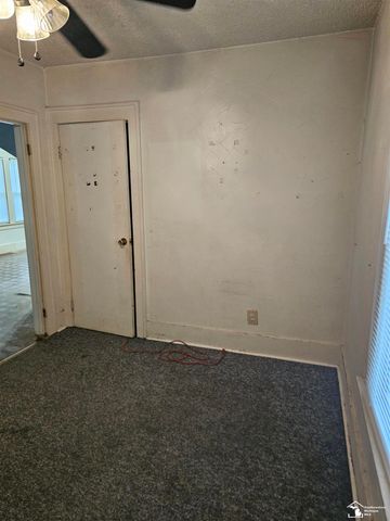 32256 York Street, Rockwood, MI 48173