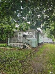 32256 York Street, Rockwood, MI 48173