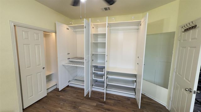 700 Sweet Leaf LN, Pflugerville, TX 78660