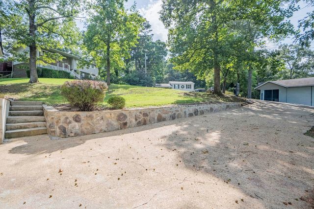 7314 Shamrock Lane, Hixson, TN 37343