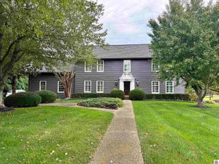 200 Troon Rd # C-16, Paducah, KY 42001