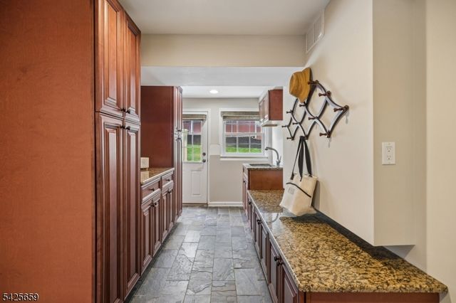 23 Crestview Ave, Madison Boro, NJ 07940