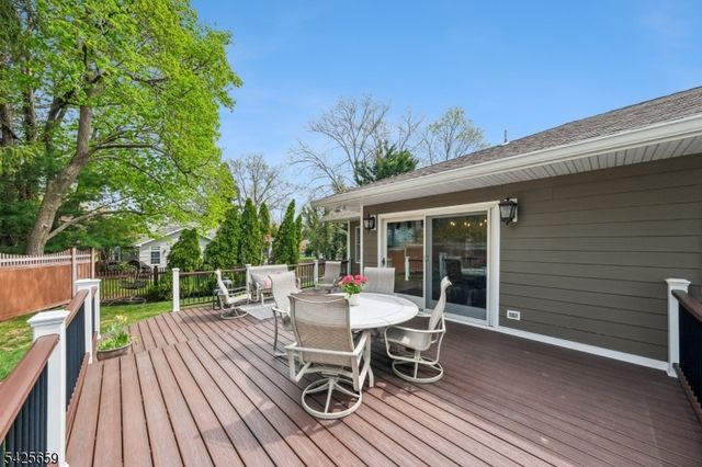 23 Crestview Ave, Madison Boro, NJ 07940