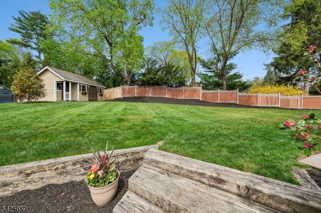 23 Crestview Ave, Madison Boro, NJ 07940