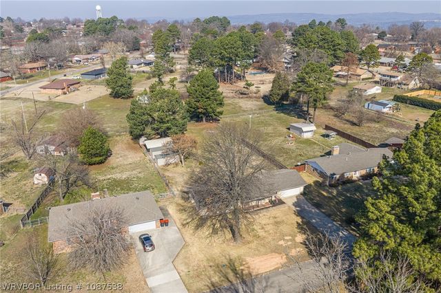 19 Westward Street, Van Buren, AR 72956