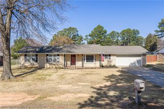19 Westward Street, Van Buren, AR 72956