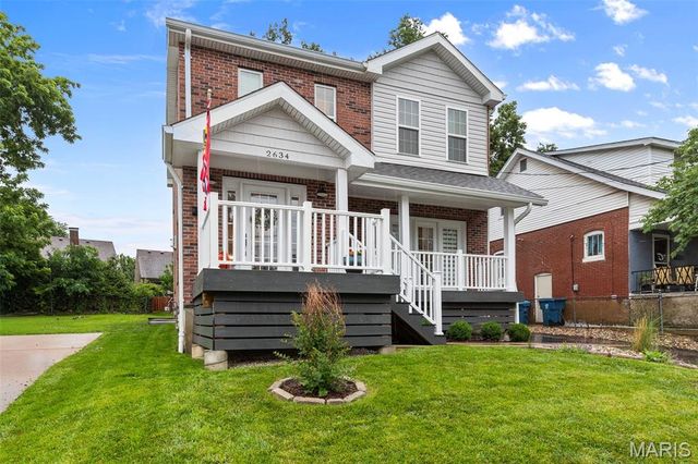 2634 Lyle Avenue, Maplewood, MO 63143