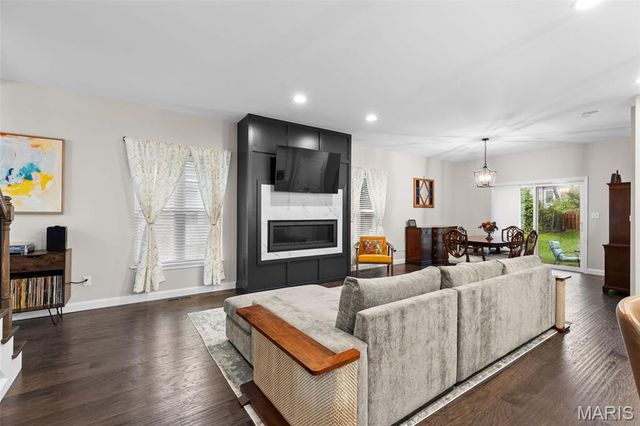 2634 Lyle Avenue, Maplewood, MO 63143