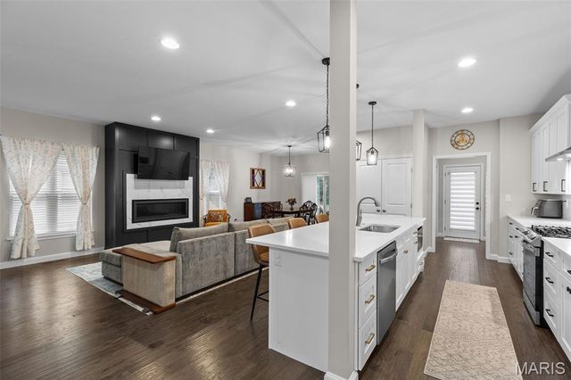 2634 Lyle Avenue, Maplewood, MO 63143