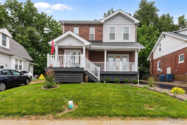 2634 Lyle Avenue, Maplewood, MO 63143