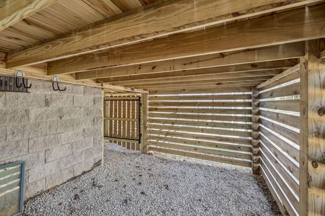 246 Hemlock Cove, Tracy City, TN 37387